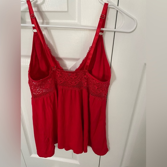 Sexy Red Lace Cami - Picture 4 of 5
